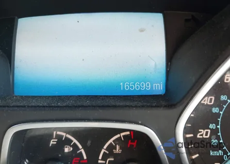 2016 Ford Escape Titanium из США, поврежденный, VIN 1FMCU9JX2GUB44469